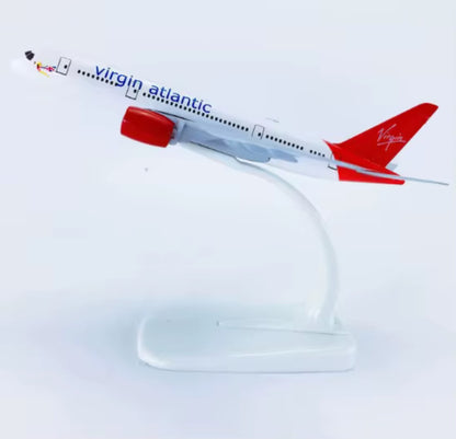 Boeing 787-8 Flugzeugmodell 1:400 – Dekoratives Sammlermodell (14 cm)