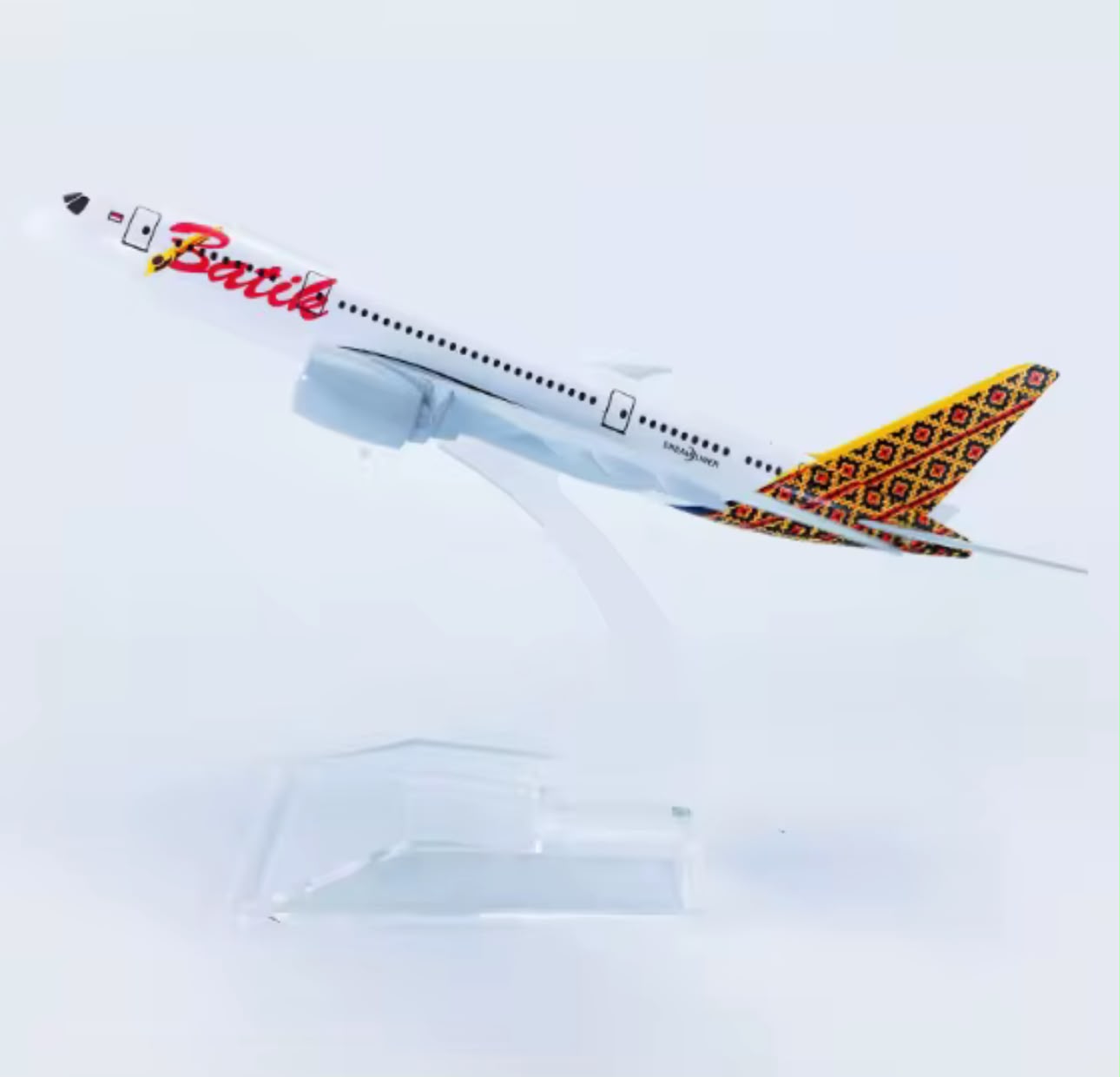 Boeing 787-8 Flugzeugmodell 1:400 – Dekoratives Sammlermodell (14 cm)