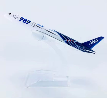 Boeing 787-8 Flugzeugmodell 1:400 – Dekoratives Sammlermodell (14 cm)